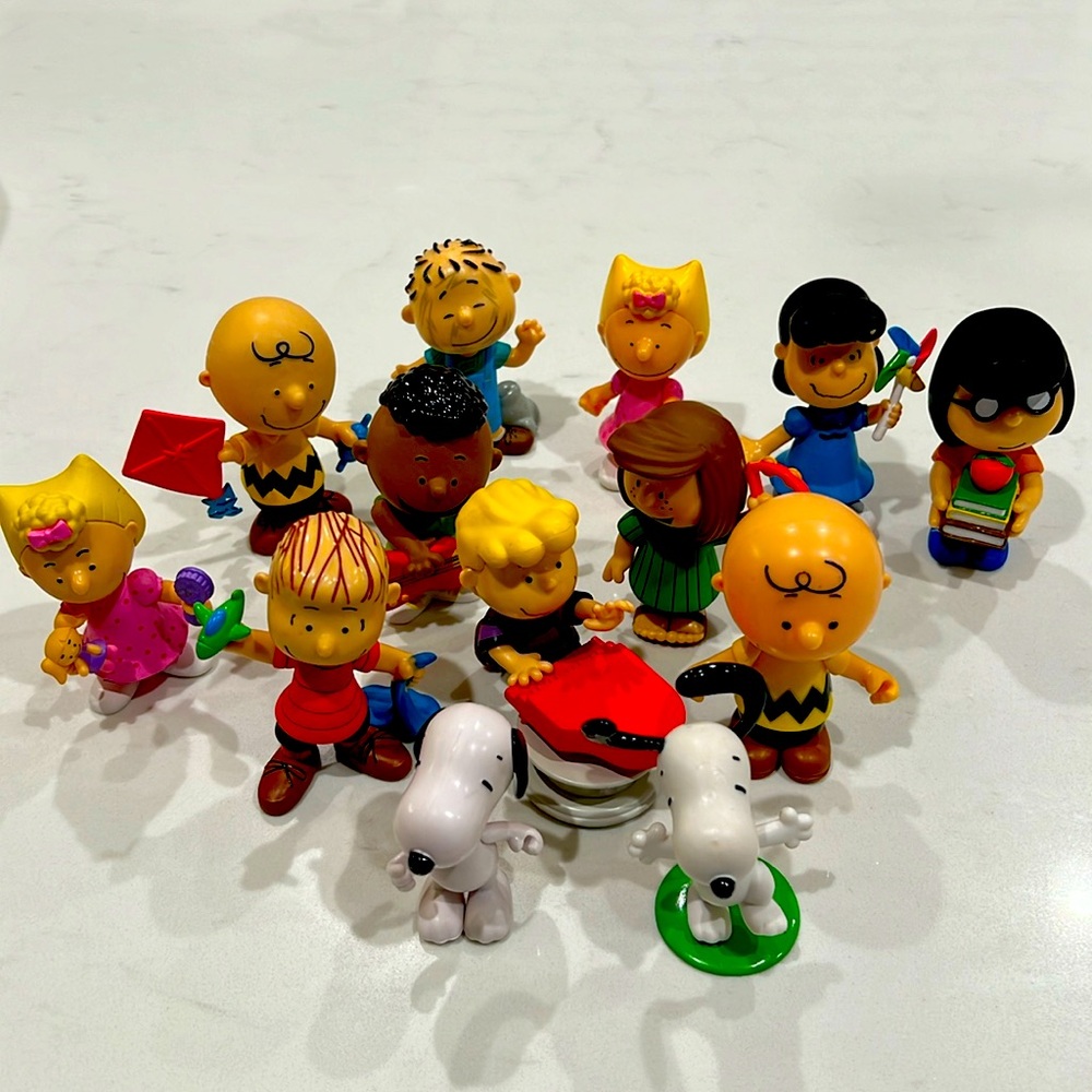 Peanuts Figurines Set of 13